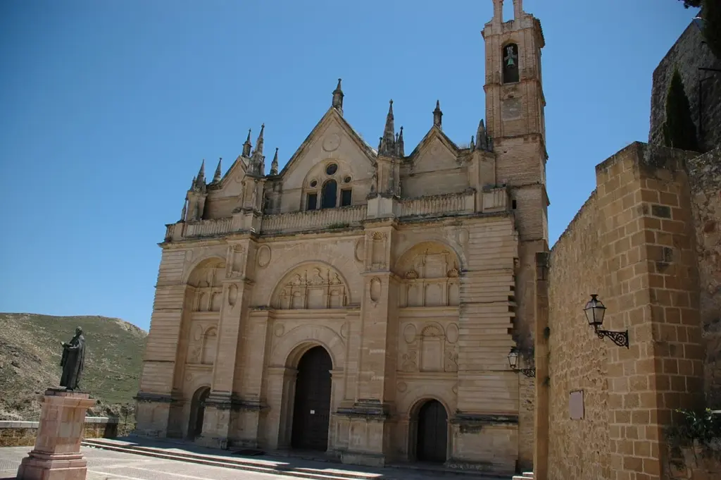 Academia oposiciones Historia Granada, Malaga, Sevilla, Cordoba, Jaen, Almeria, Cadiz, Huelva